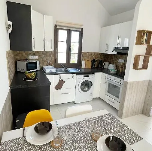 Casa Ayla Montecastillo A8 Apartment